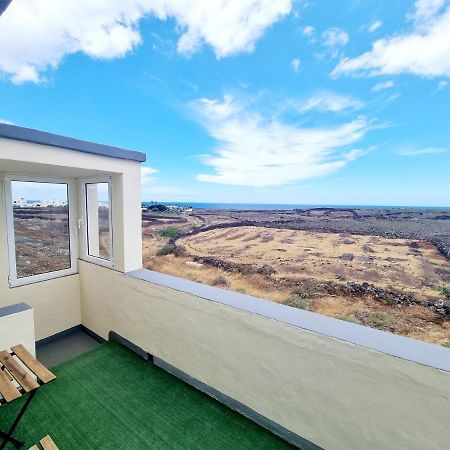 Apartamento En Mala Con Vista Al Mar Екстериор снимка