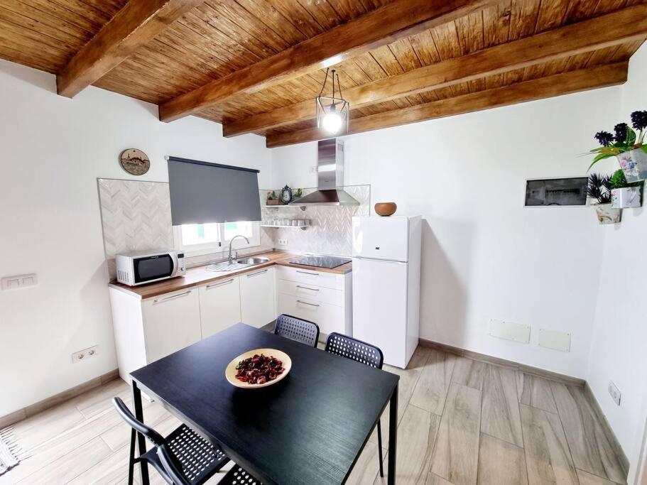 Apartamento En Mala Con Vista Al Mar Екстериор снимка